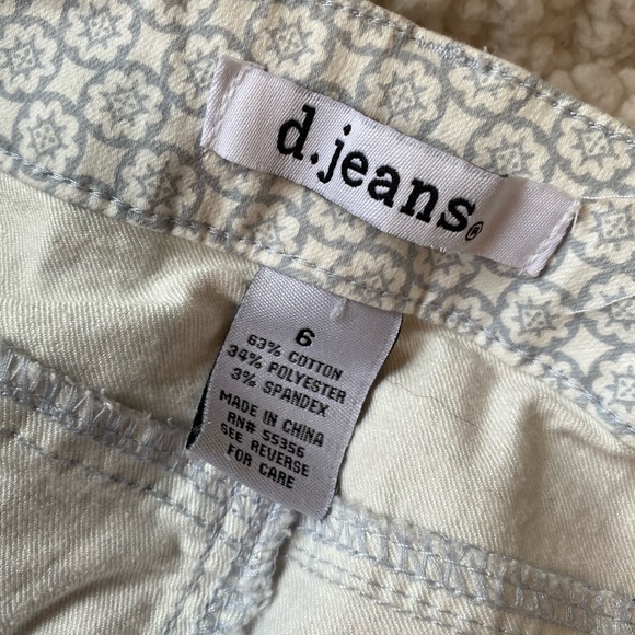 Patterned Pants - Picture 5 of 5